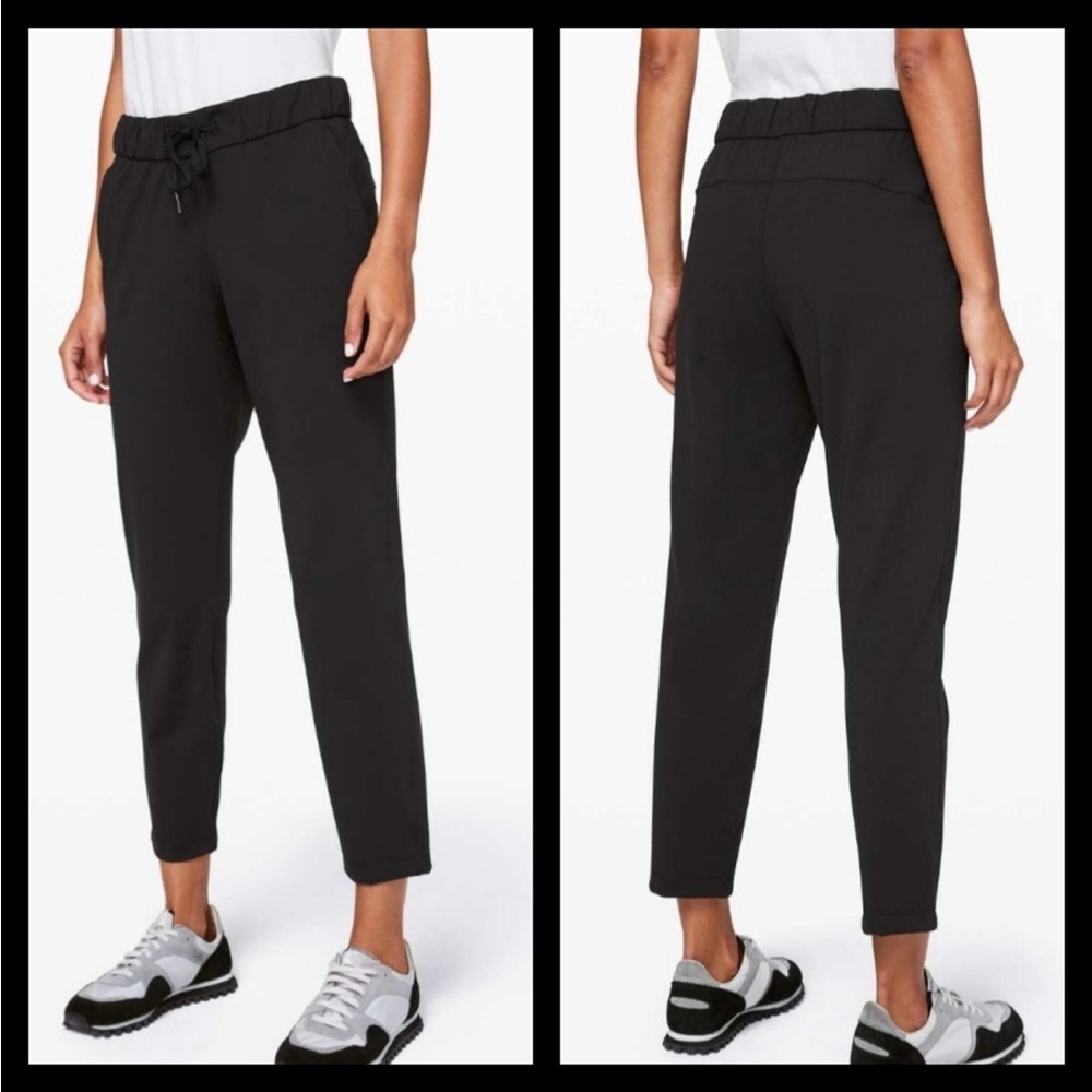 Lululemon on the fly 7/8 pants size 2